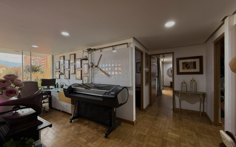 Apartamento en Medellín en Laureles