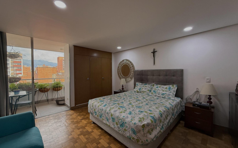 Apartamento en Medellín en Laureles