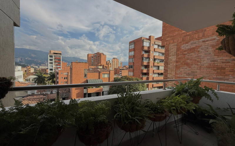 Apartamento en Medellín en Laureles