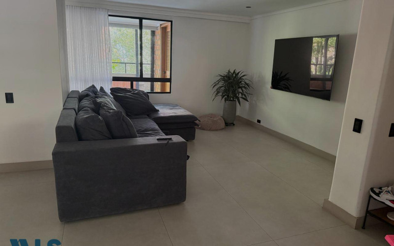 Apartamento en Medellín en El Tesoro