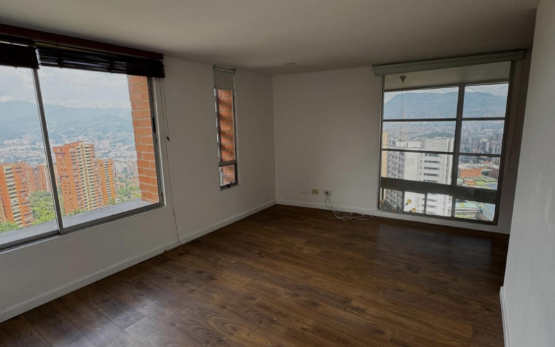 Apartamento en Medellín en El Tesoro