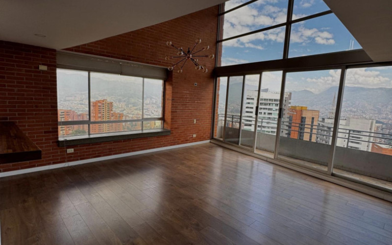 Apartamento en Medellín en El Tesoro