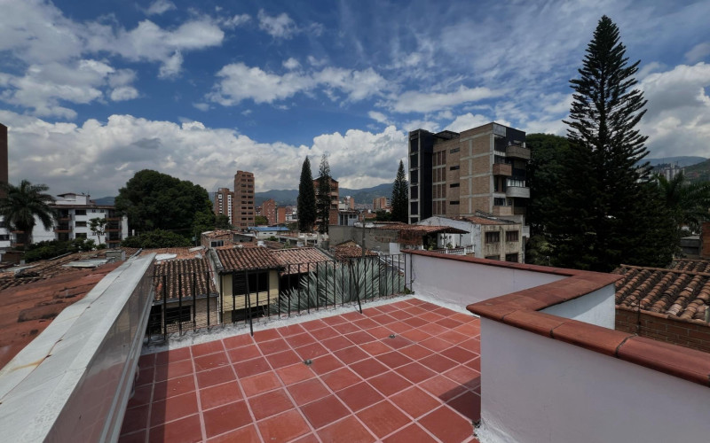 Apartamento en Medellín en Los Colores