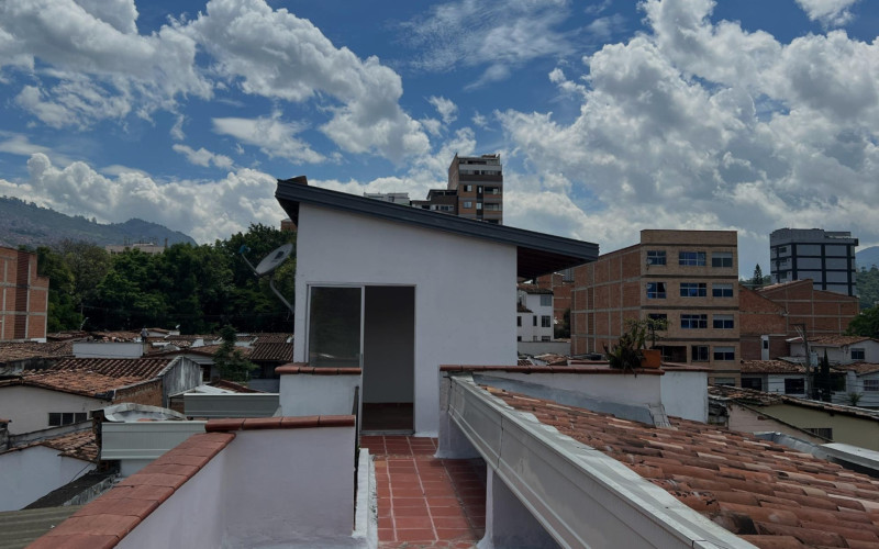 Apartamento en Medellín en Los Colores