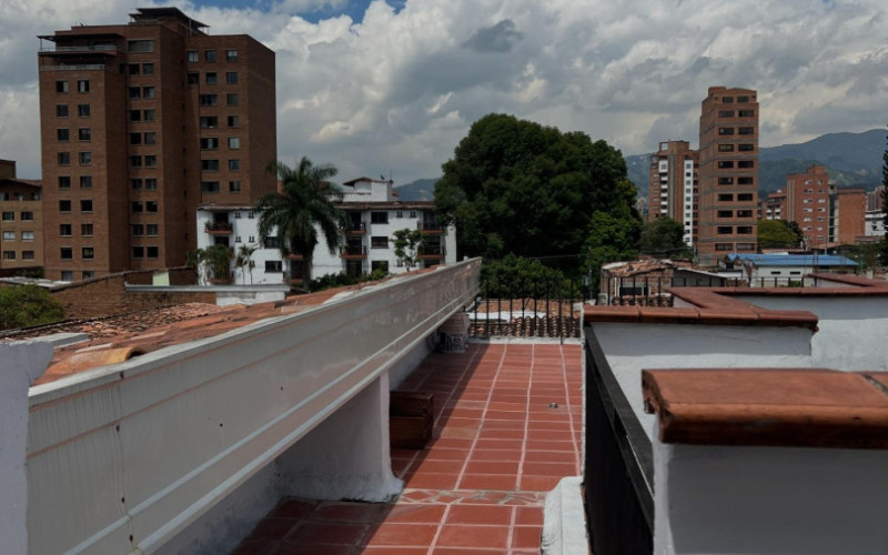 Apartamento en Medellín en Los Colores