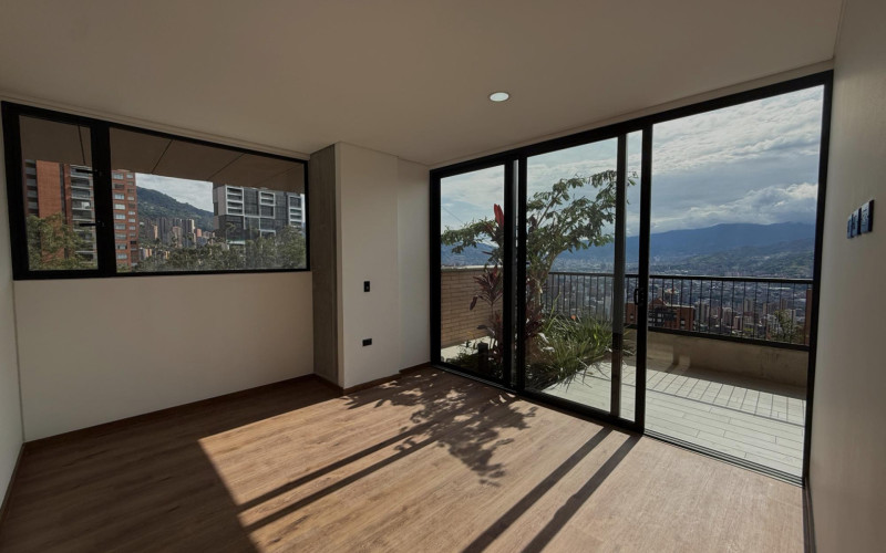 Apartamento en Medellín en Alto de Las Palmas