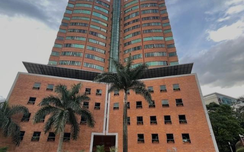 Oficina en Medellín en El Tesoro