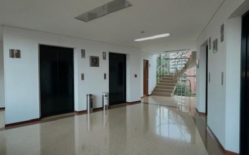 Oficina en Medellín en El Tesoro