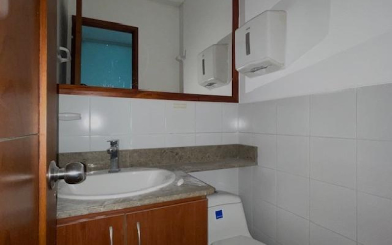 Oficina en Medellín en El Tesoro