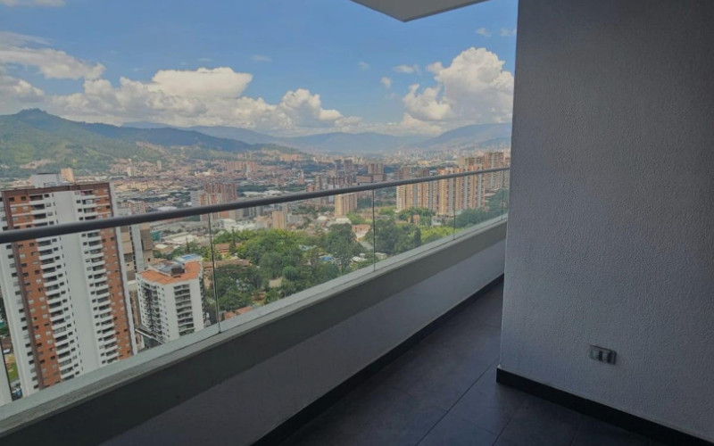 Apartamento en Sabaneta en Alto de Las Flores