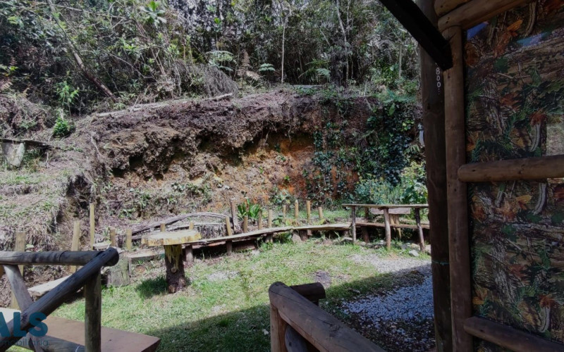 Casa en Santa Elena en Rural