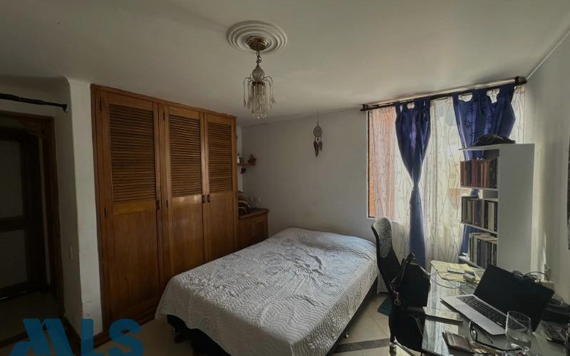 Apartamento en Medellín en Laureles