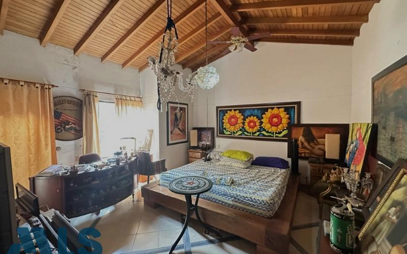Apartamento en Medellín en Laureles
