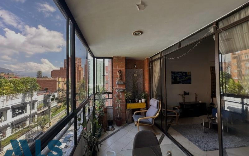 Apartamento en Medellín en Laureles