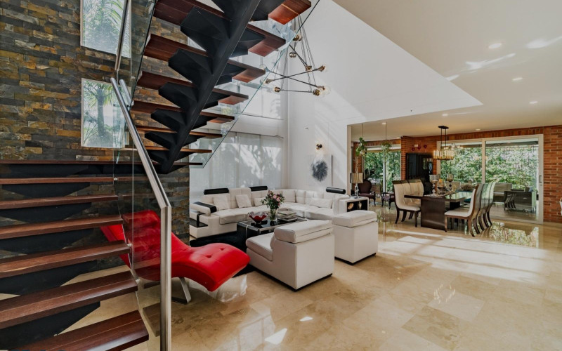 Casa en Envigado en Loma del Escobero