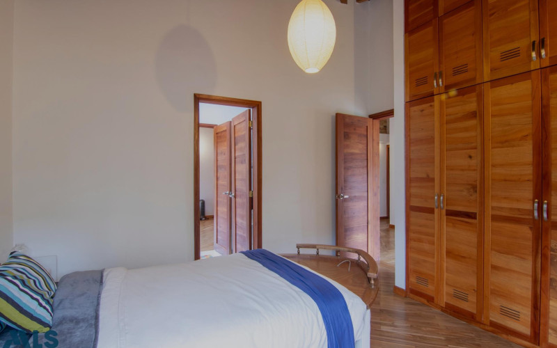 Casa en Envigado en Alto del escobero (Envigado)