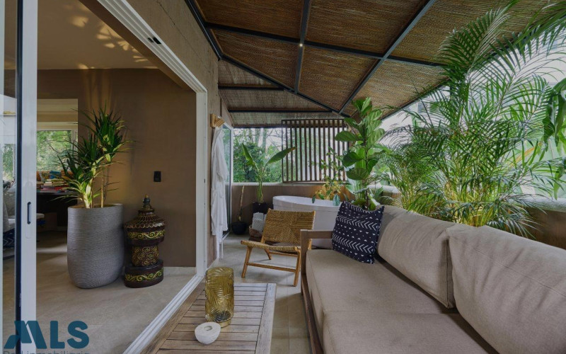 Apartamento en Medellín en El Tesoro