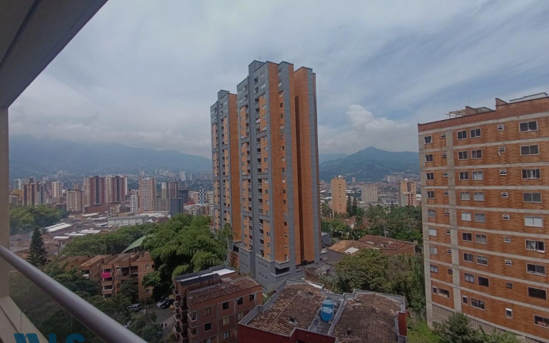 Apartamento en Sabaneta en Alto de Las Flores