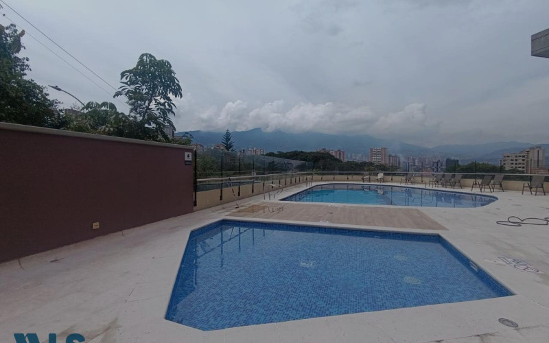 Apartamento en Sabaneta en Alto de Las Flores
