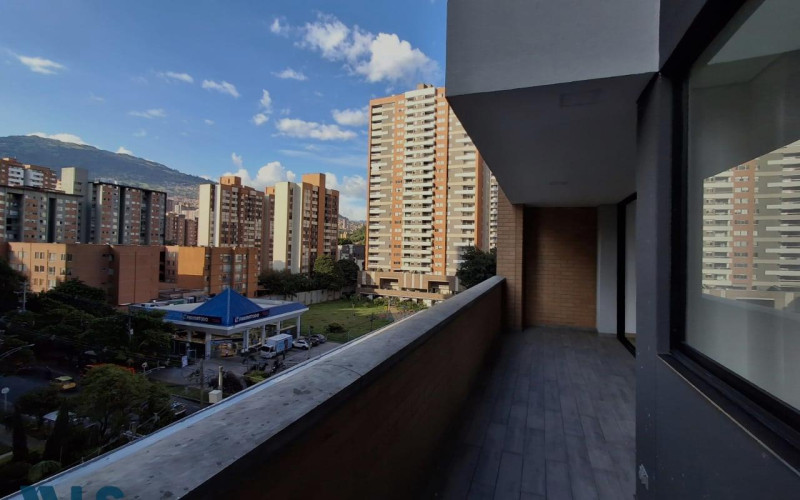Apartamento en Medellín en Los Colores