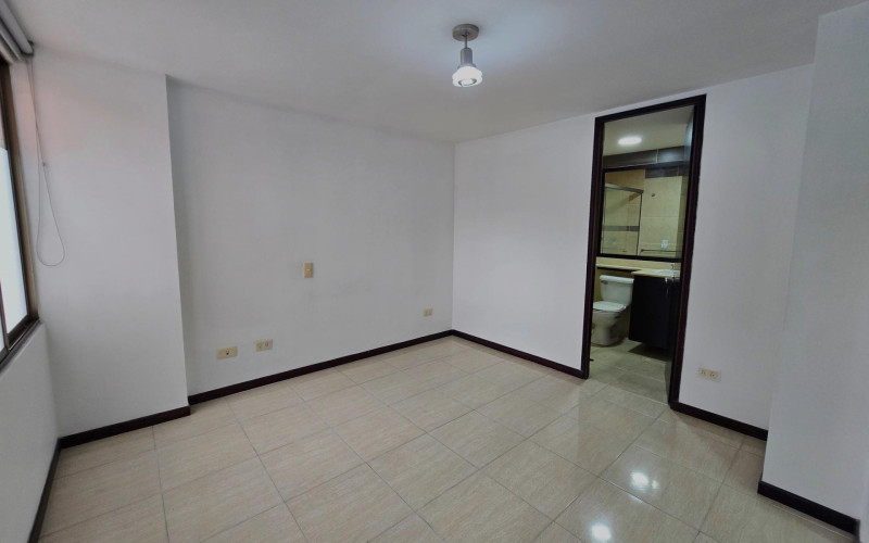 Apartamento en Medellín en Conquistadores