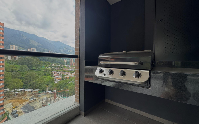 Apartamento en Medellín en Altos del Poblado