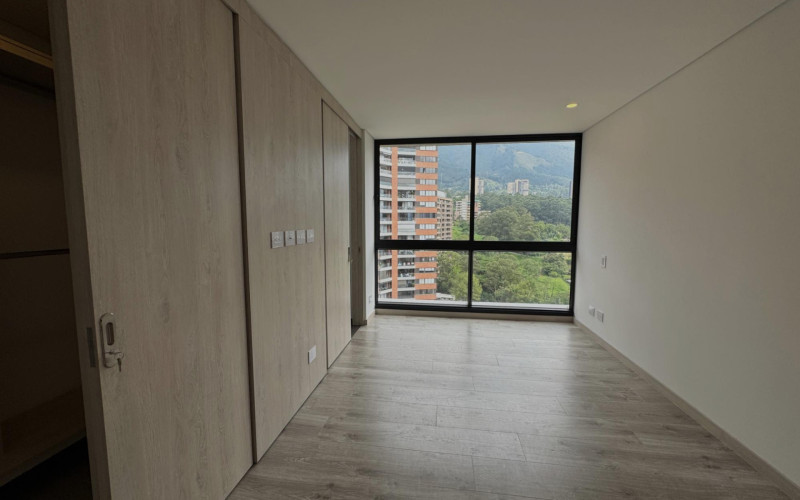 Apartamento en Medellín en Altos del Poblado