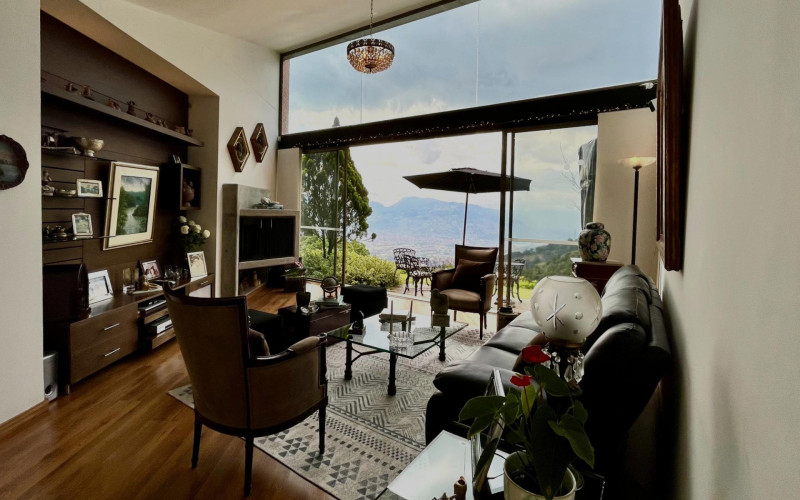 Casa en Envigado en Las palmas