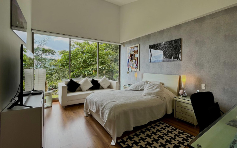 Casa en Envigado en Las palmas