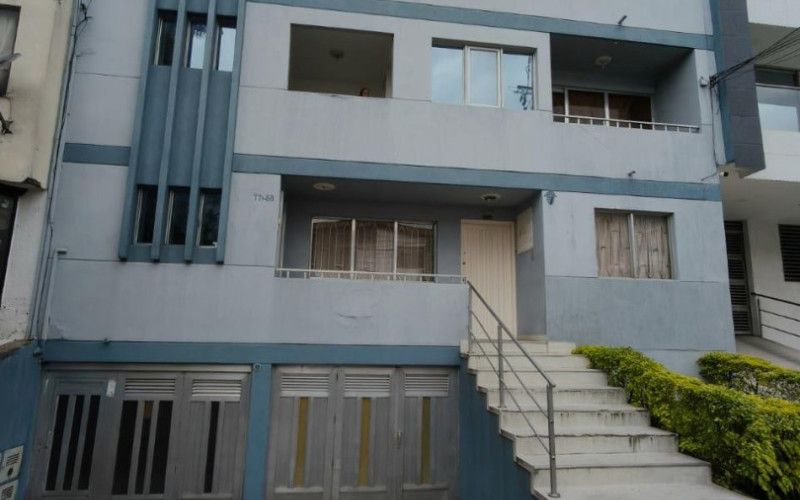 Apartamento en Medellín en Los Colores