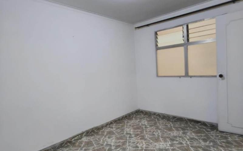 Apartamento en Medellín en Los Colores