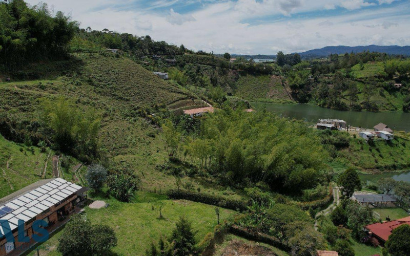 Lote Residencial en El Peñol en El Salto