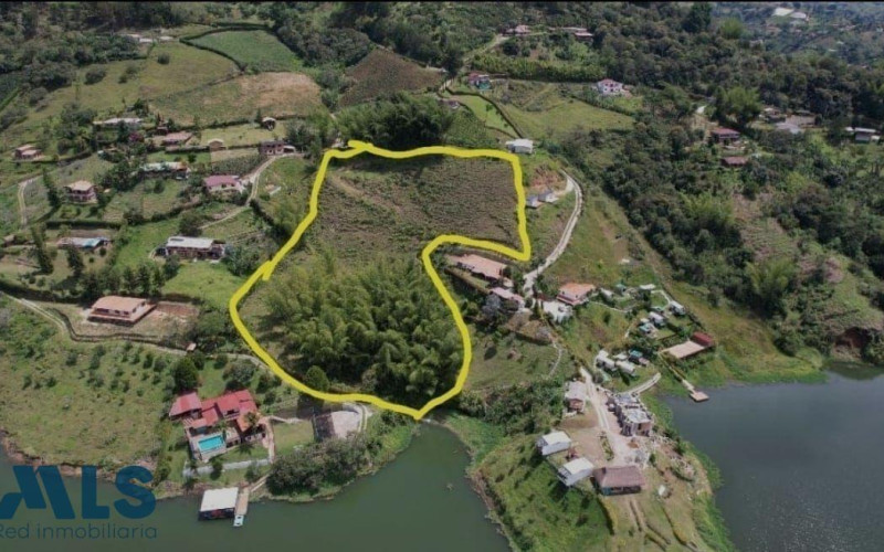 Lote Residencial en El Peñol en El Salto