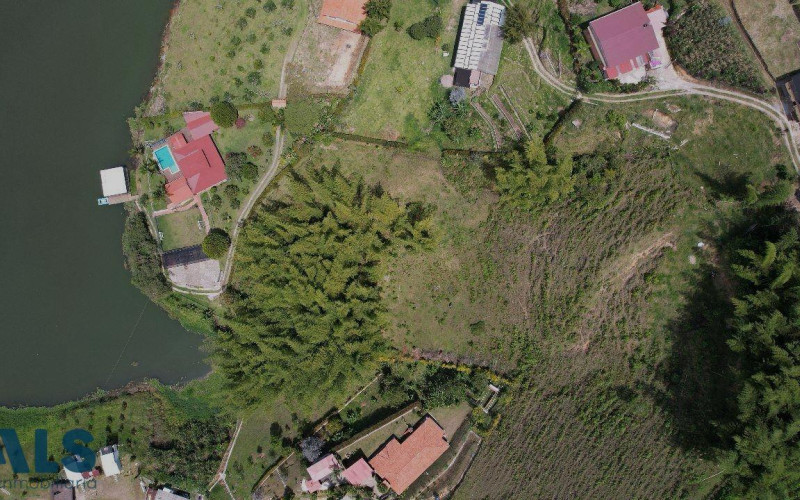 Lote Residencial en El Peñol en El Salto