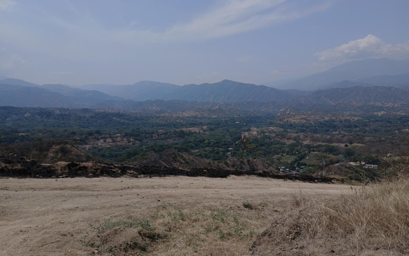 VENTA DE LOTE CON HERMOSA VISTA