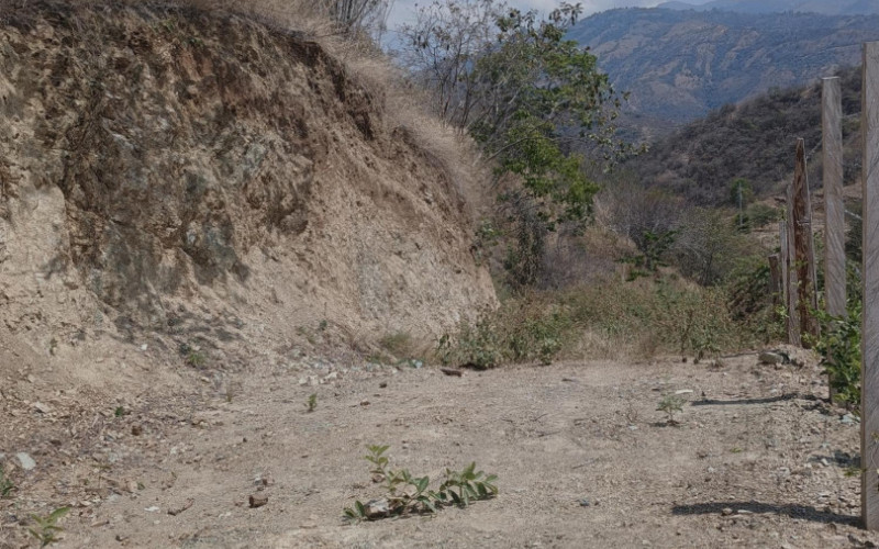 VENTA DE LOTE CON HERMOSA VISTA