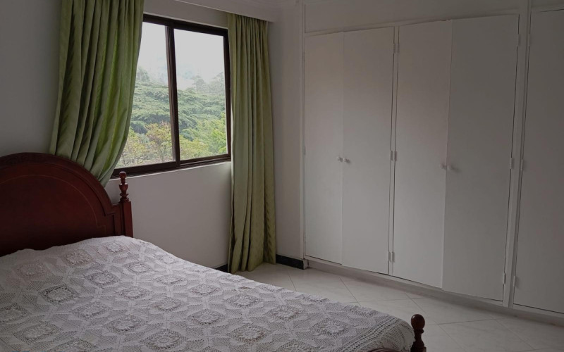 Apartamento en Medellín en Las Lomas Nº 2