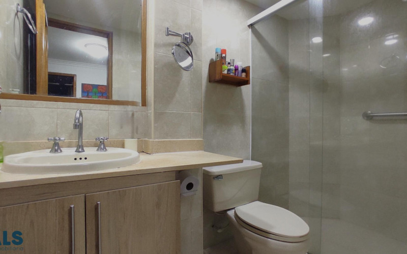 Apartamento en Medellín en Laureles