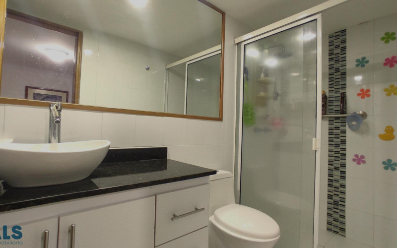 Apartamento en Medellín en Laureles