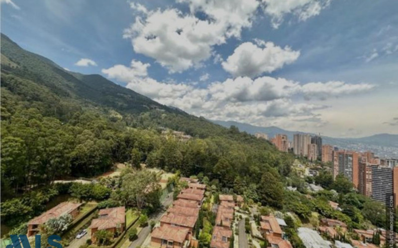 Apartamento en Medellín en Las Palmas