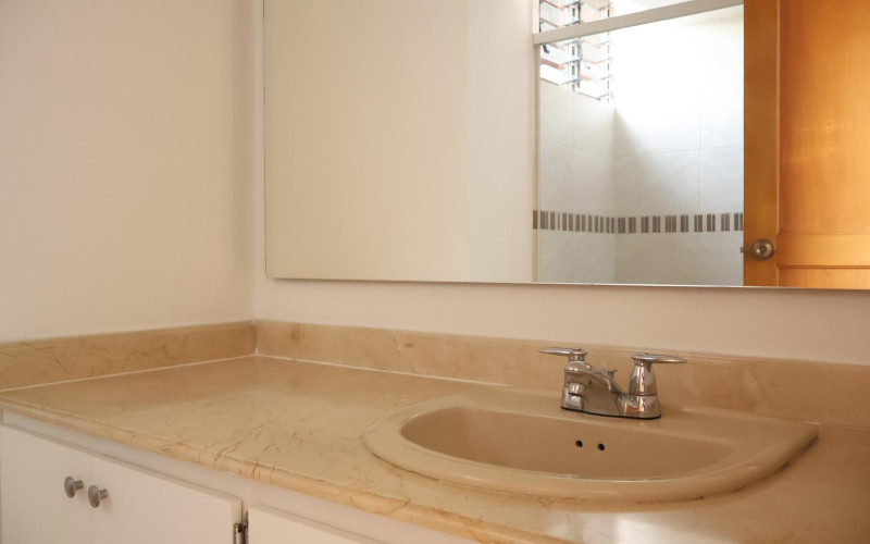 Apartamento  en Venta sector Tomatera, Barrio  poblado Medellín 264M2