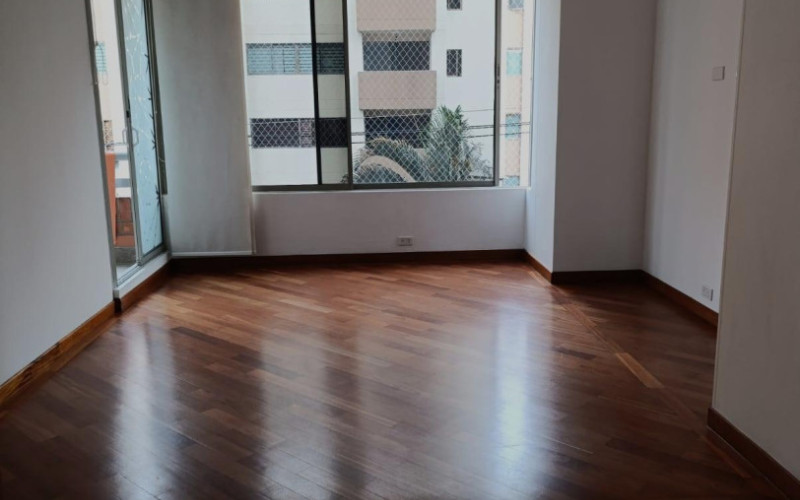 Apartamento en Medellín en Laureles