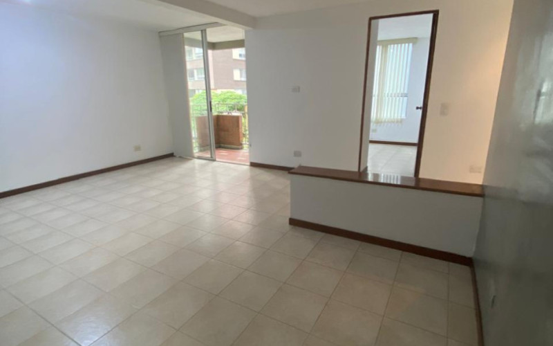 Apartamento para alquilar en el  Poblado, sector Santa María de Los Ángeles -Poblado