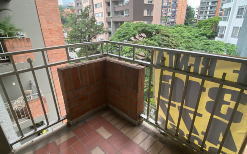 Apartamento para alquilar en el  Poblado, sector Santa María de Los Ángeles -Poblado
