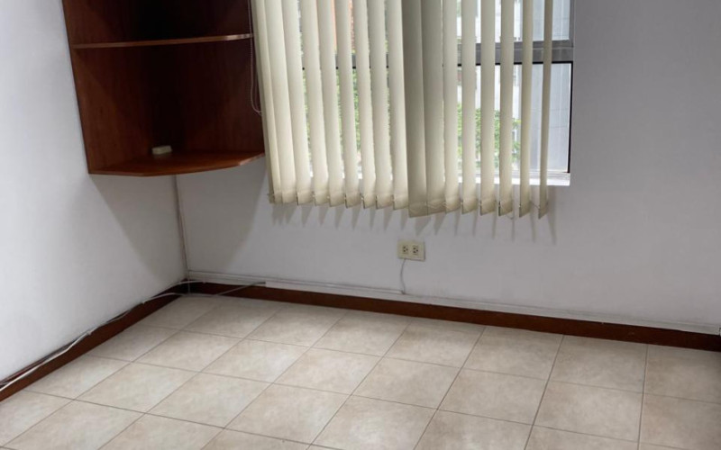 Apartamento para alquilar en el  Poblado, sector Santa María de Los Ángeles -Poblado