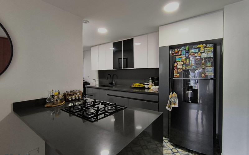 Apartamento en Envigado en Alto de Las Flores