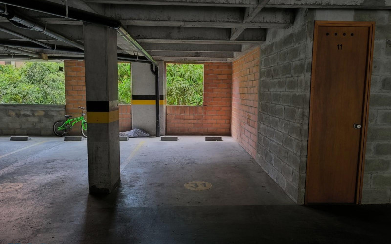 Apartamento en Envigado en Alto de Las Flores