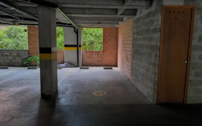 Apartamento en Envigado en Alto de Las Flores