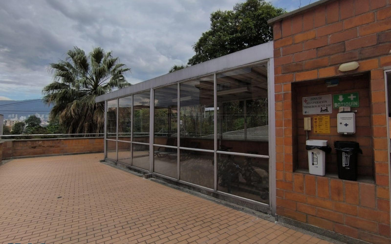 Apartamento en Envigado en Alto de Las Flores