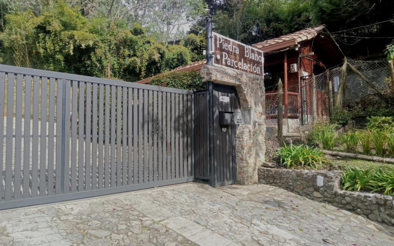 Casa en Santa Elena en Rural